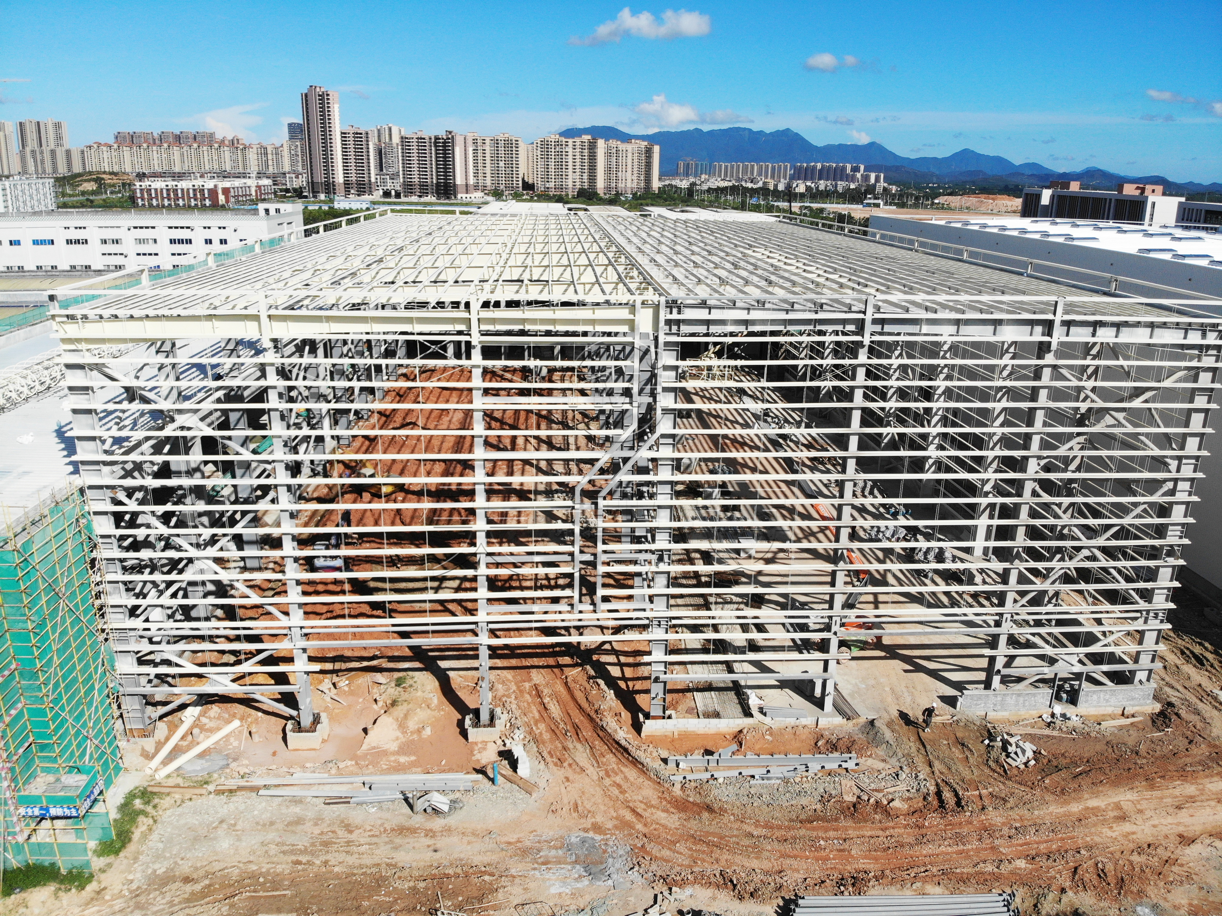 【天譜安鋼結(jié)構(gòu)廠房案例】——廣東廚邦視頻有限公司物流配送中心項目